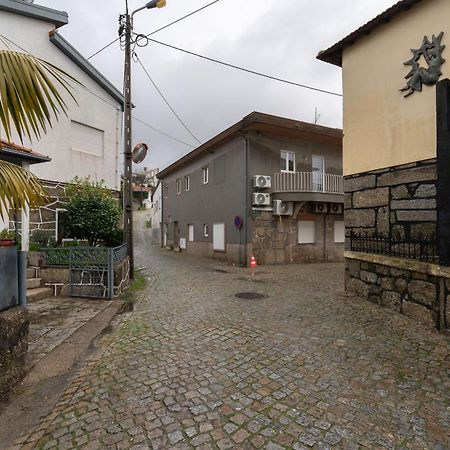 Casa Da Petisqueira 61 - Paredes-Oporto Rebordosa Eksteriør billede